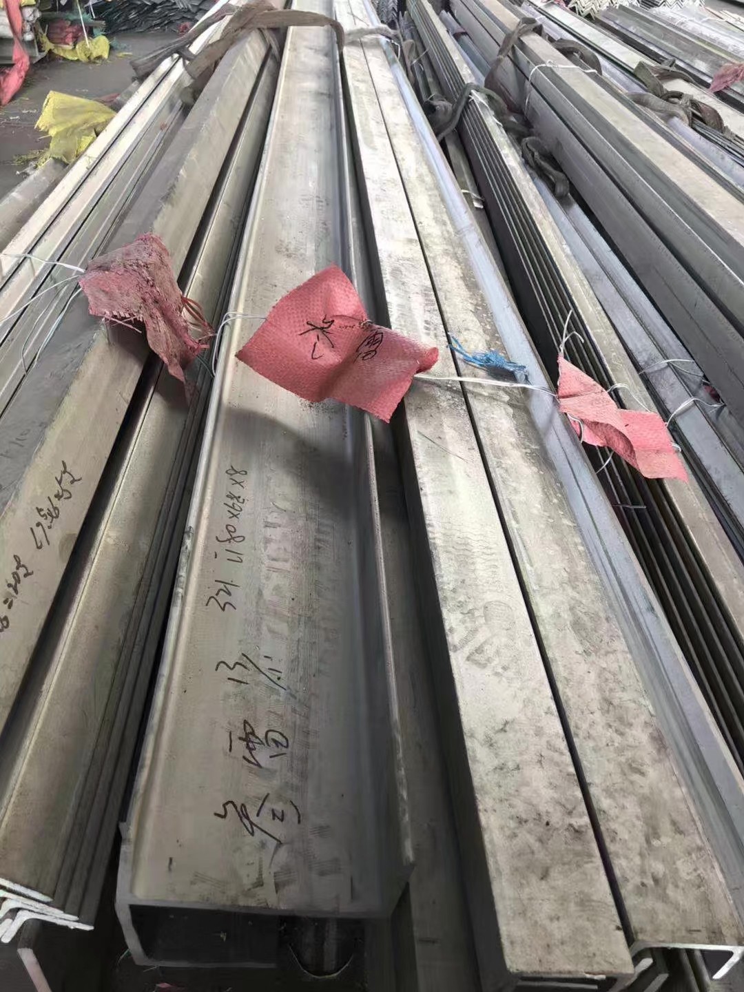 叁雷321槽钢折弯加工件